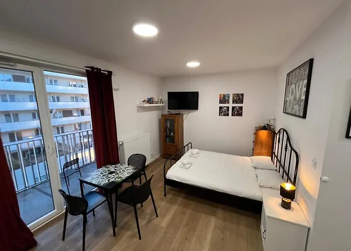 Ordona Charming Iii Warszawa