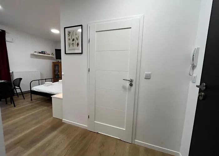 Ordona Charming Iii Lejlighed Warszawa